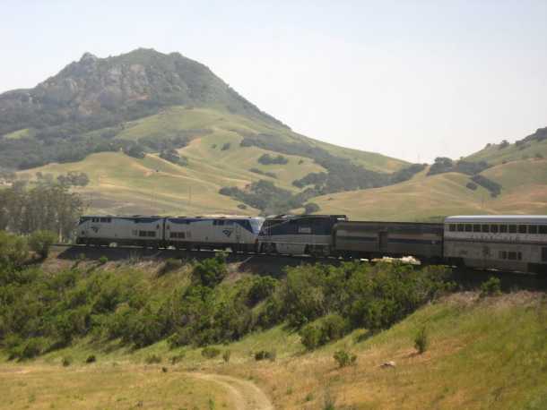 Dealing With the Anti-Amtrak Stories – Again!
